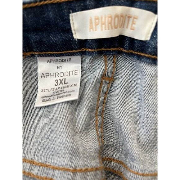 Aphrodite Womens 3XL Blue Distressed Blue Jeans Stretch Frayed Hem 38x30 NWT - Picture 4 of 5